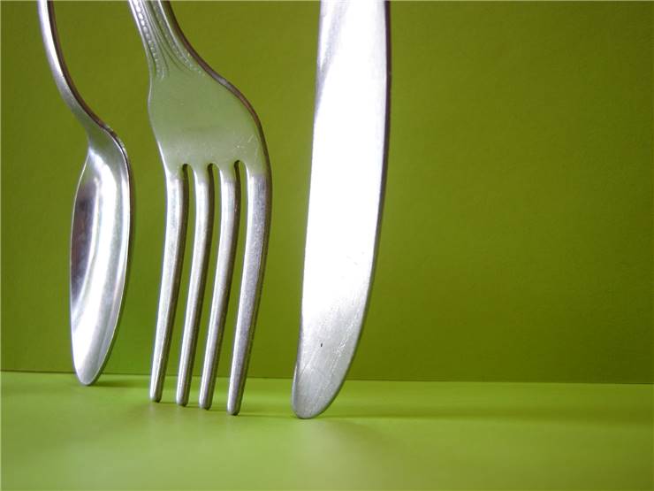 World Food Guide to Eating Utensils