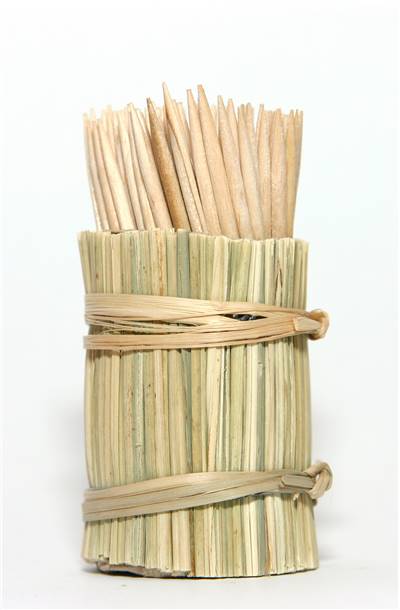 what are toothpicks made out of